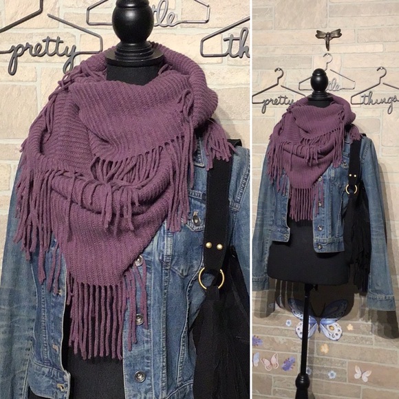 Accessories - Lavender infinity scarf - fringe wide soft flowy